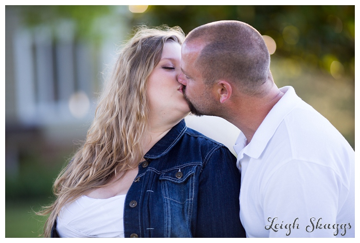 New Kent Engagement Photographer  Niki & Bryan are Getting Married!! 