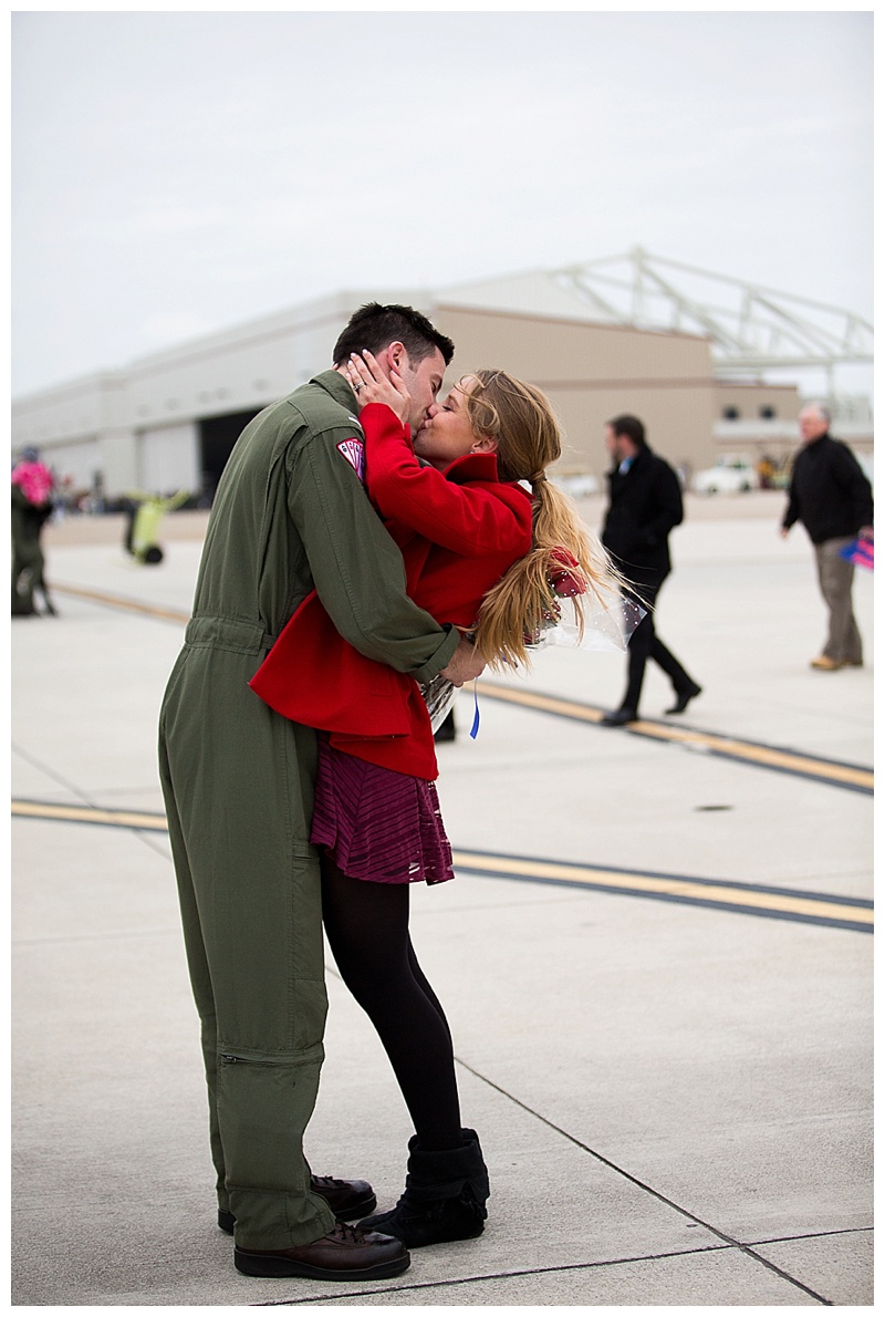 Norfolk Virginia Homecoming Photographer  Welcome Home VAW 124 Bear Aces!!   