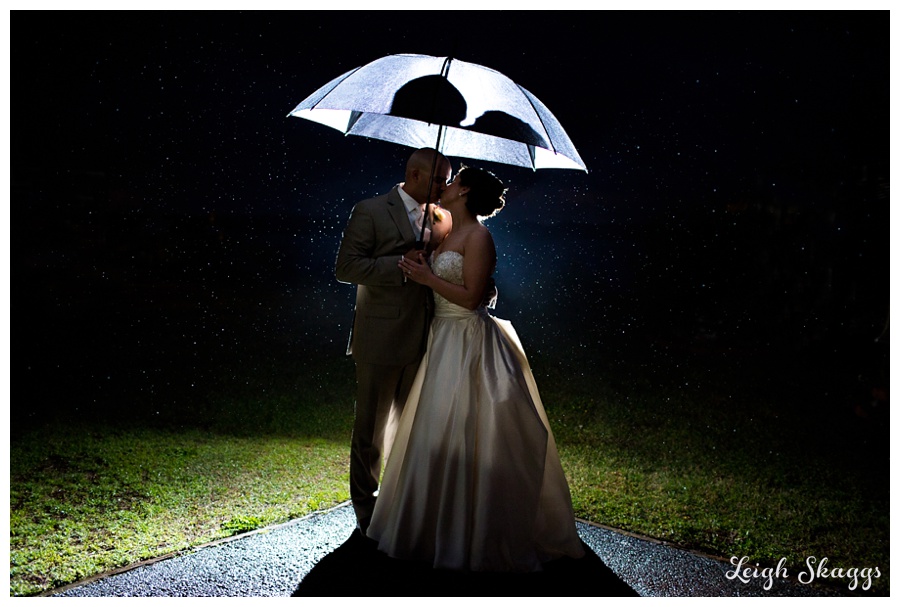 Krista & Andy are Married...and the rain was NOT even a factor!  