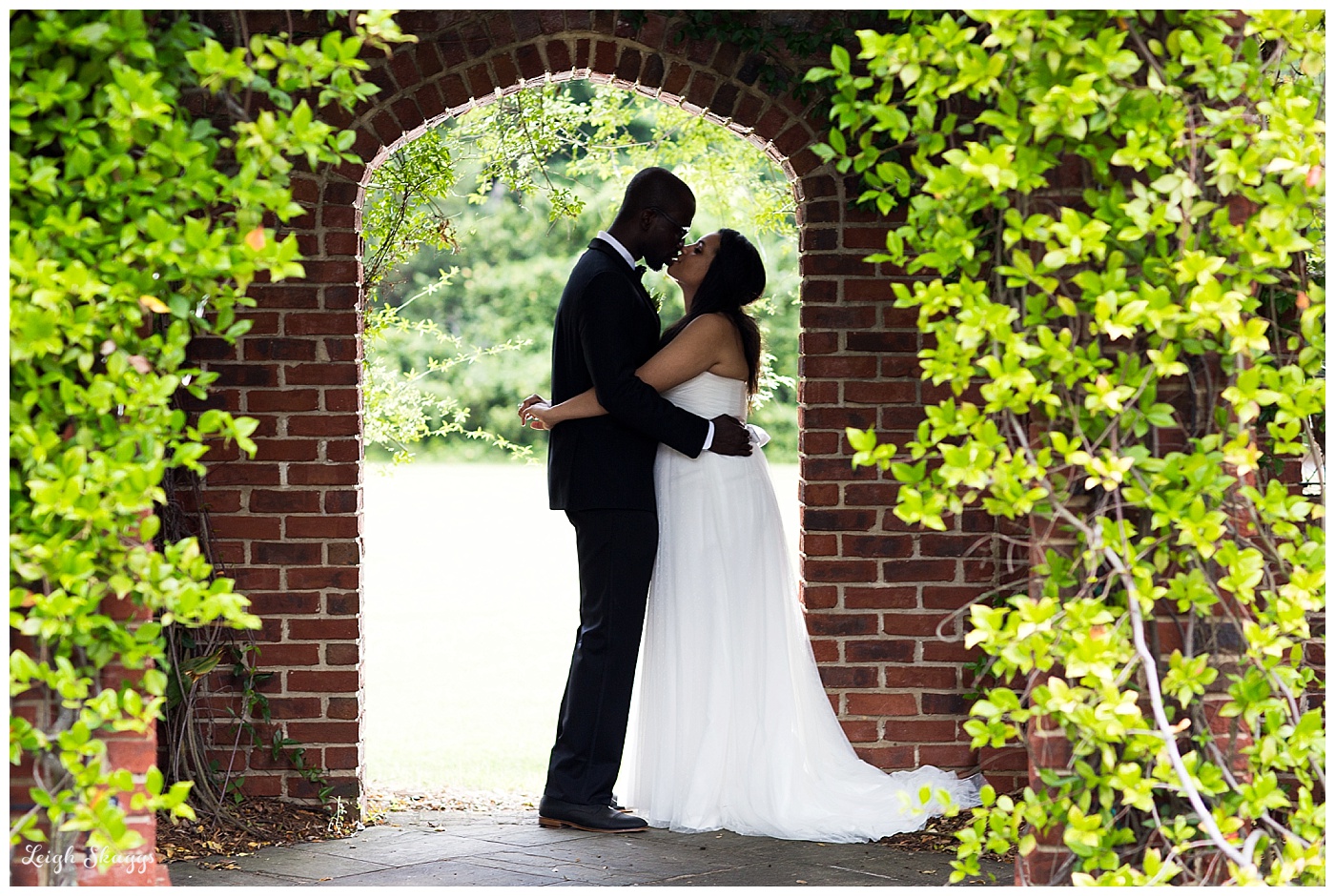 Alena & Luke are Married!  A Norfolk Virginia Hermitage Museum and Garden Wedding