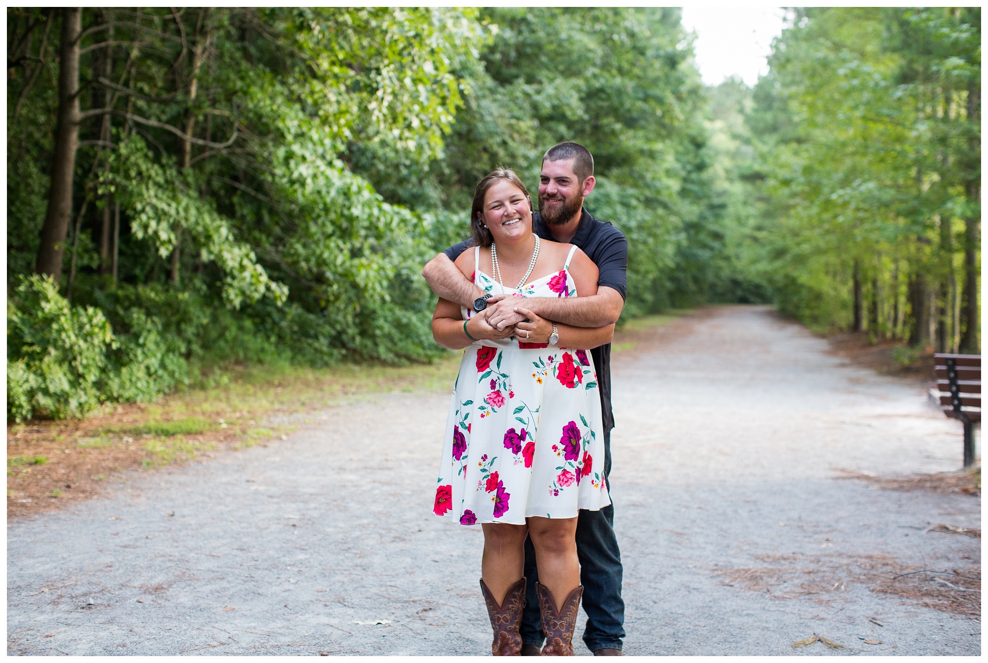 Sheri & Matthew | Oak Grove Lake Park Engagement session