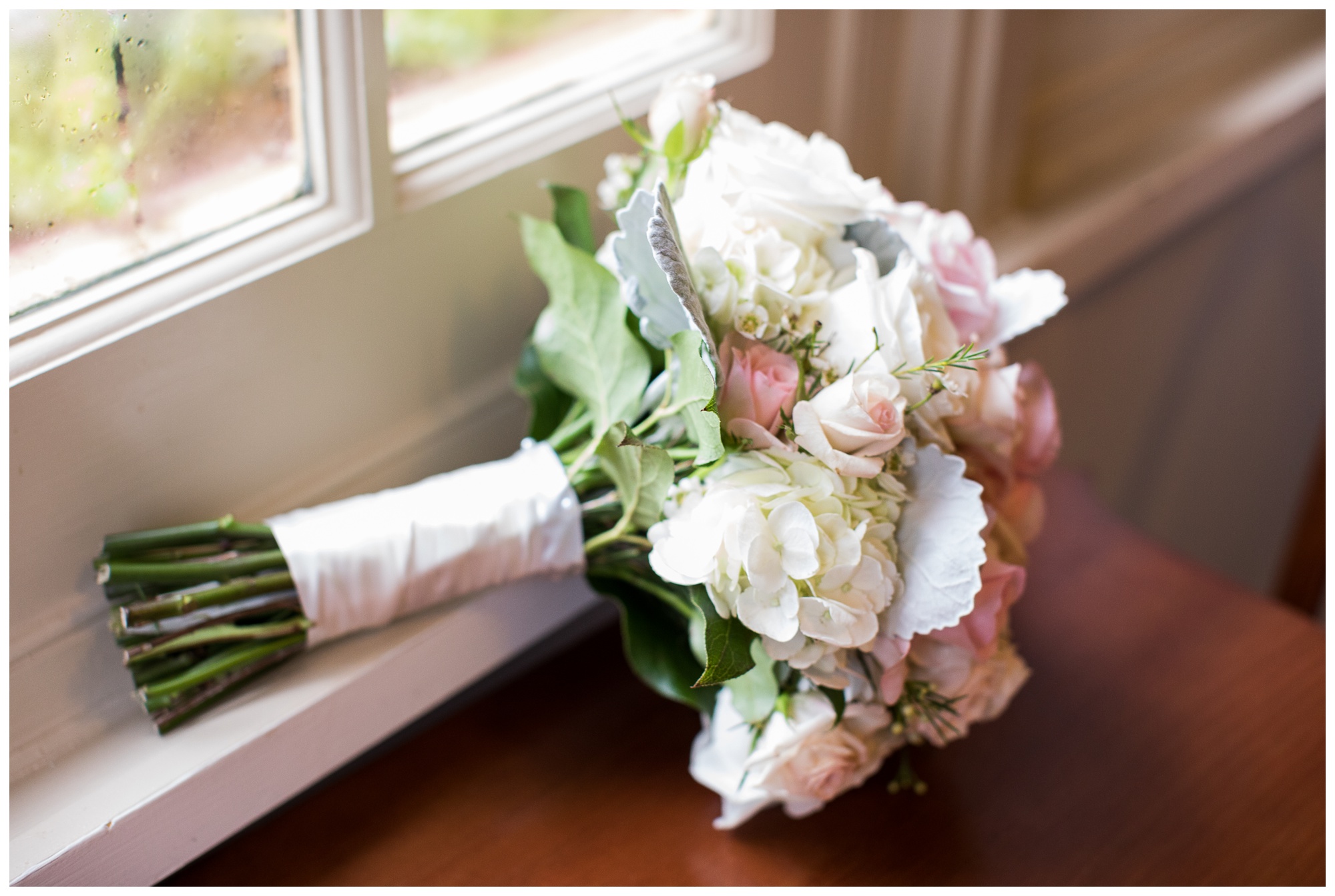 Micole & Joe | Cedars of Williamsburg Bed & Breakfast Wedding