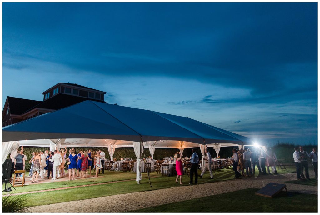 Leslie & David | East Beach Bay Front Club Norfolk Virginia Wedding