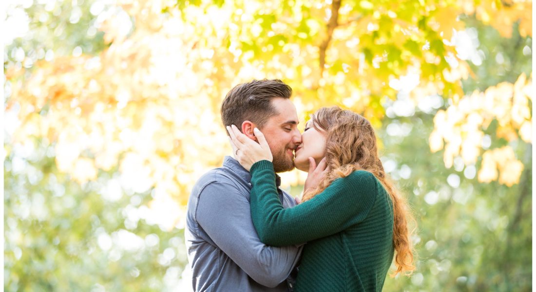 Colonial Williamsburg Virginia Fall engagement session!