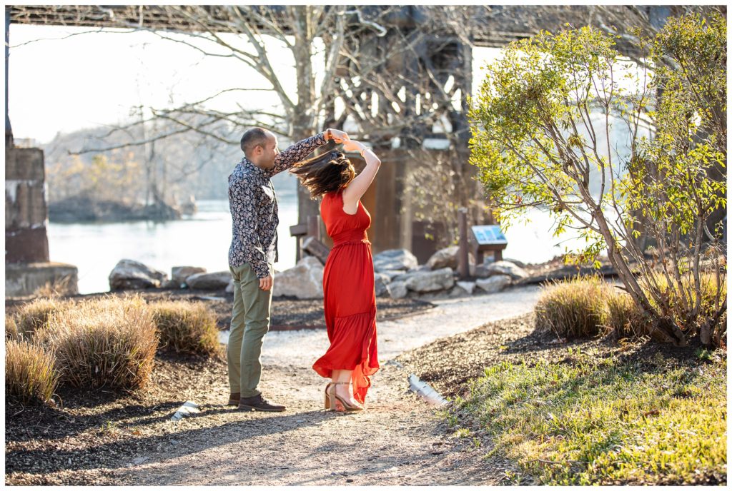 Carolyn & Nick | Belle Isle Engagement session