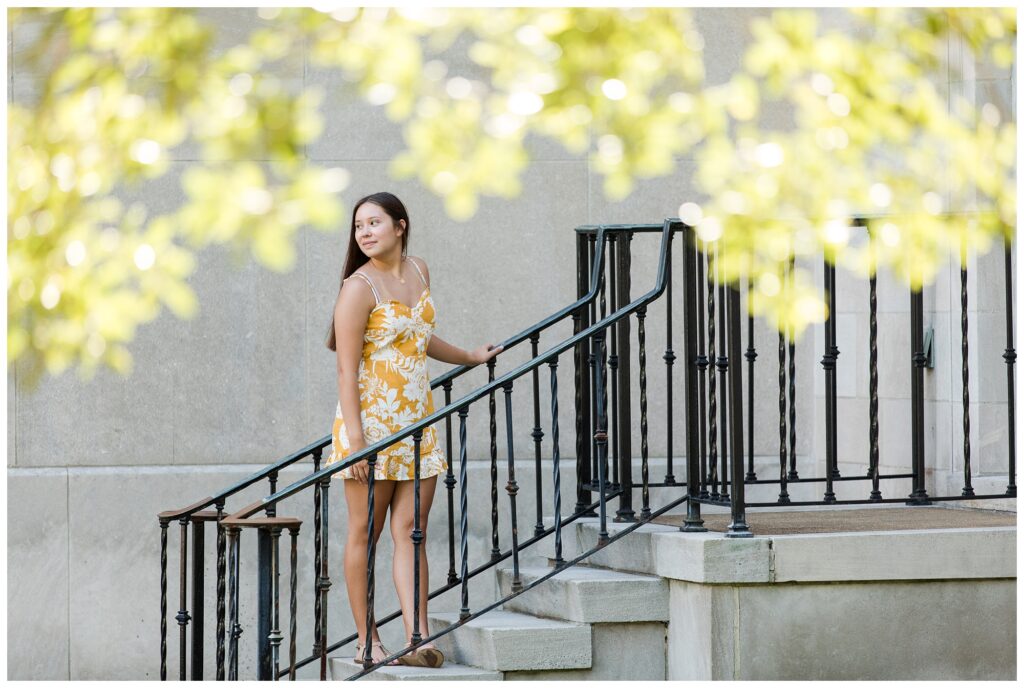 Veronica|Chrysler Museum & Neon District Senior session