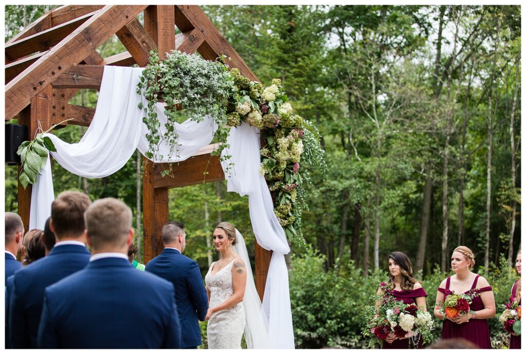 Krista & Jared | Catalpa Grove at Lakewood Park Barnesville Pennsylvania