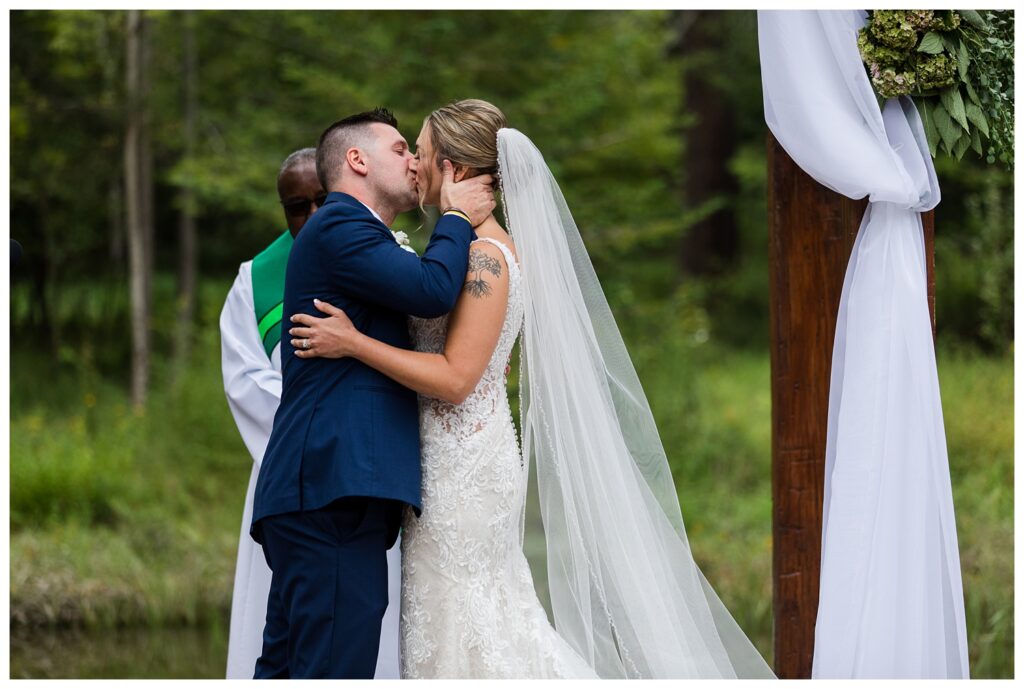 Krista & Jared | Catalpa Grove at Lakewood Park Barnesville Pennsylvania