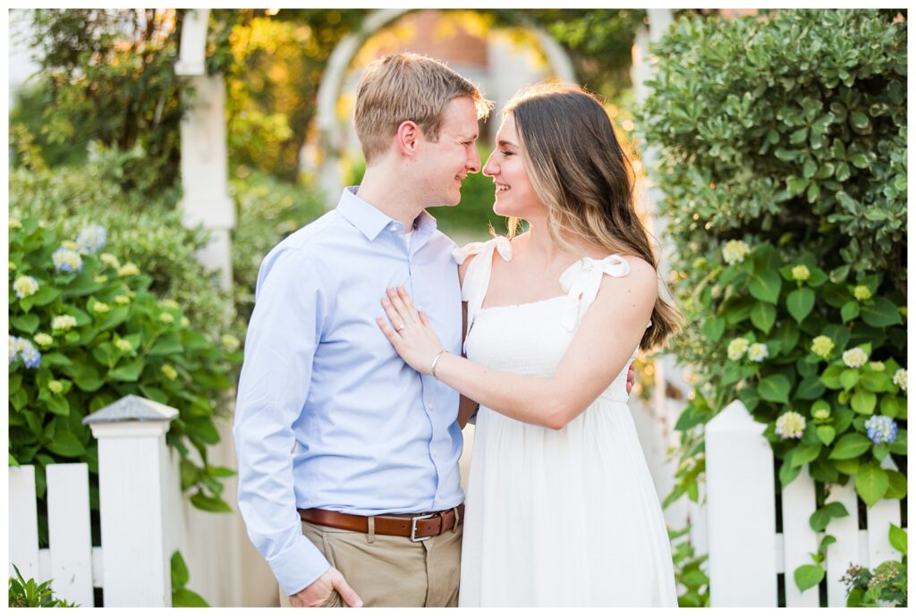 Jessica & Charlie | East Beach Norfolk Virginia Engagement