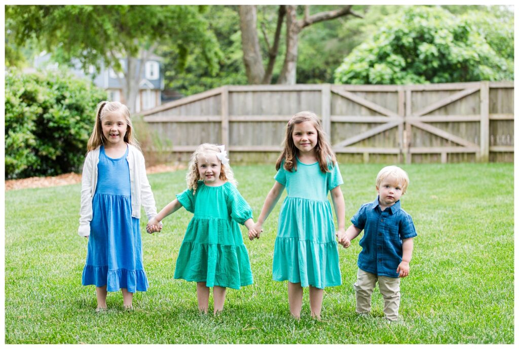 Lizzy, Ben and Family | Virginia Beach Family Backyard Portrait Session