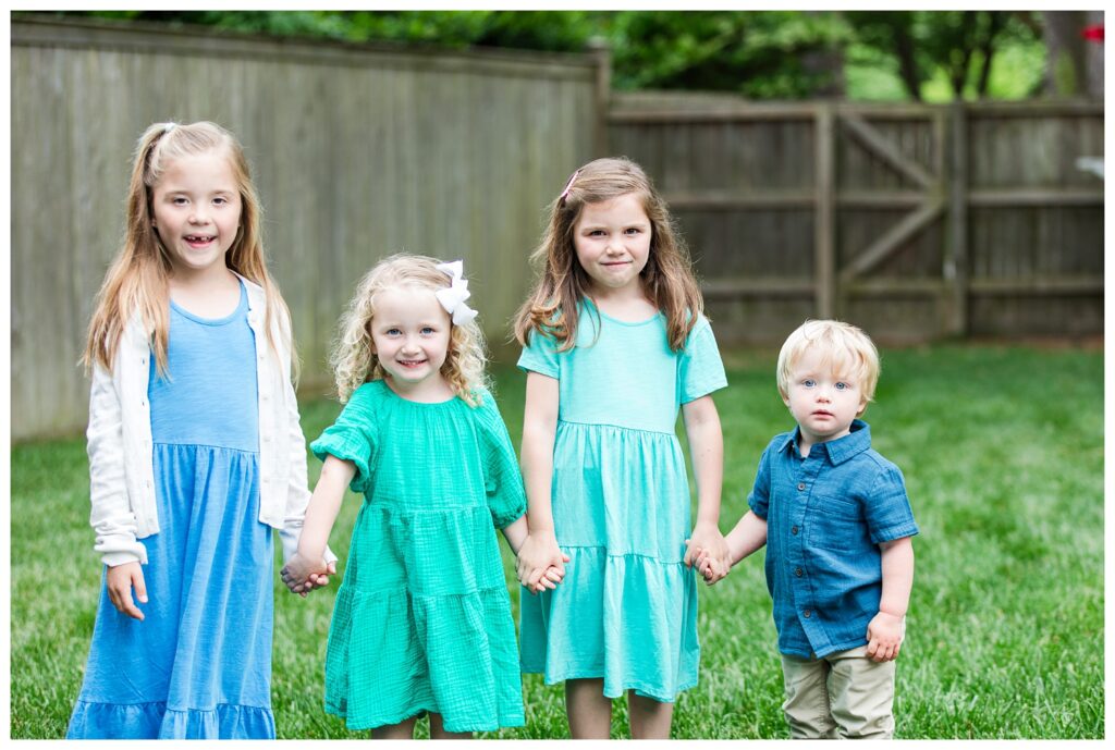 Lizzy, Ben and Family | Virginia Beach Family Backyard Portrait Session