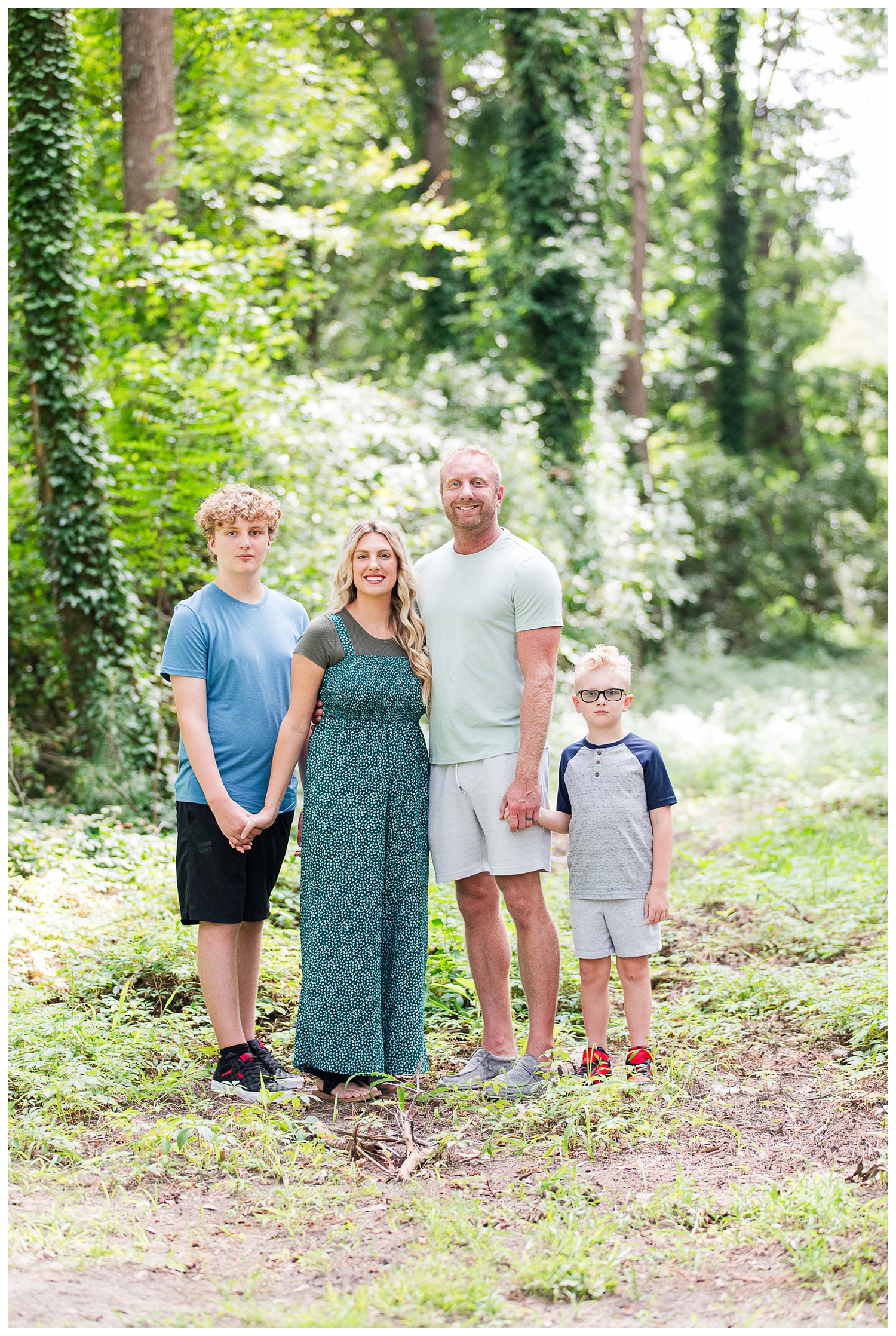 Sam, Chris, Wes & Ev | Deep Creek Lock Park Family Portraits