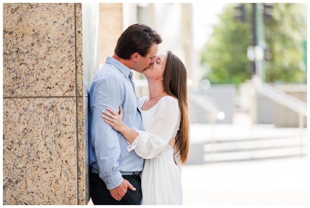 Aubrey & Myles | Downtown Norfolk Virginia Courthouse Elopement