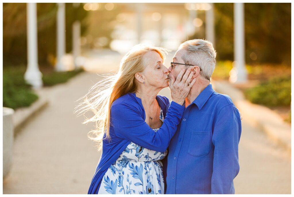 Donna & Tommy | Grommet Park Virginia Beach Anniversary session