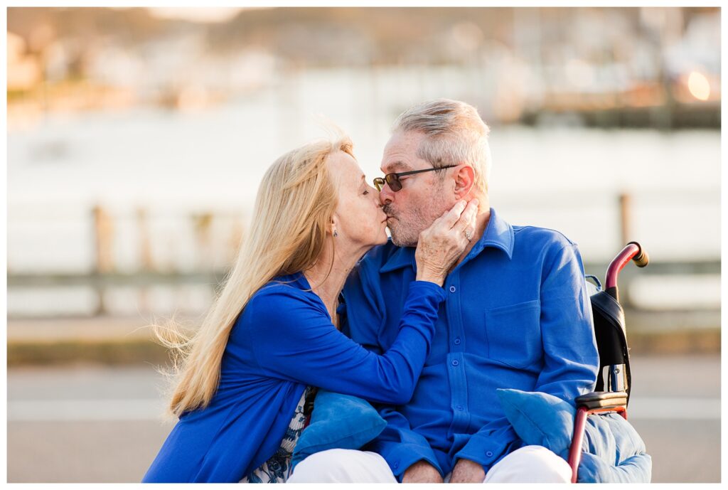 Donna & Tommy | Grommet Park Virginia Beach Anniversary session