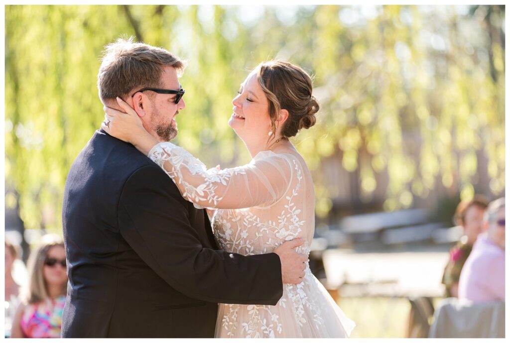 Heather & Rob | Blue Petes Restaurant Wedding Virginia Beach