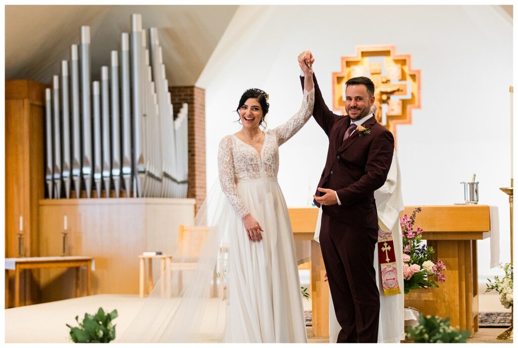 Sara & Matt | The Town Point Club Norfolk Virginia