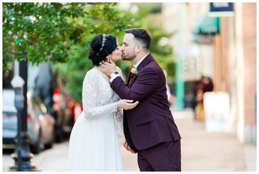 Sara & Matt | The Town Point Club Norfolk Virginia