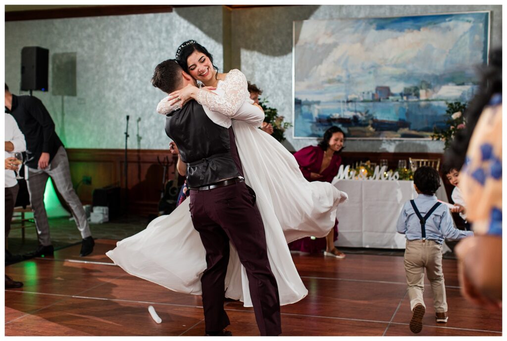 Sara & Matt | The Town Point Club Norfolk Virginia