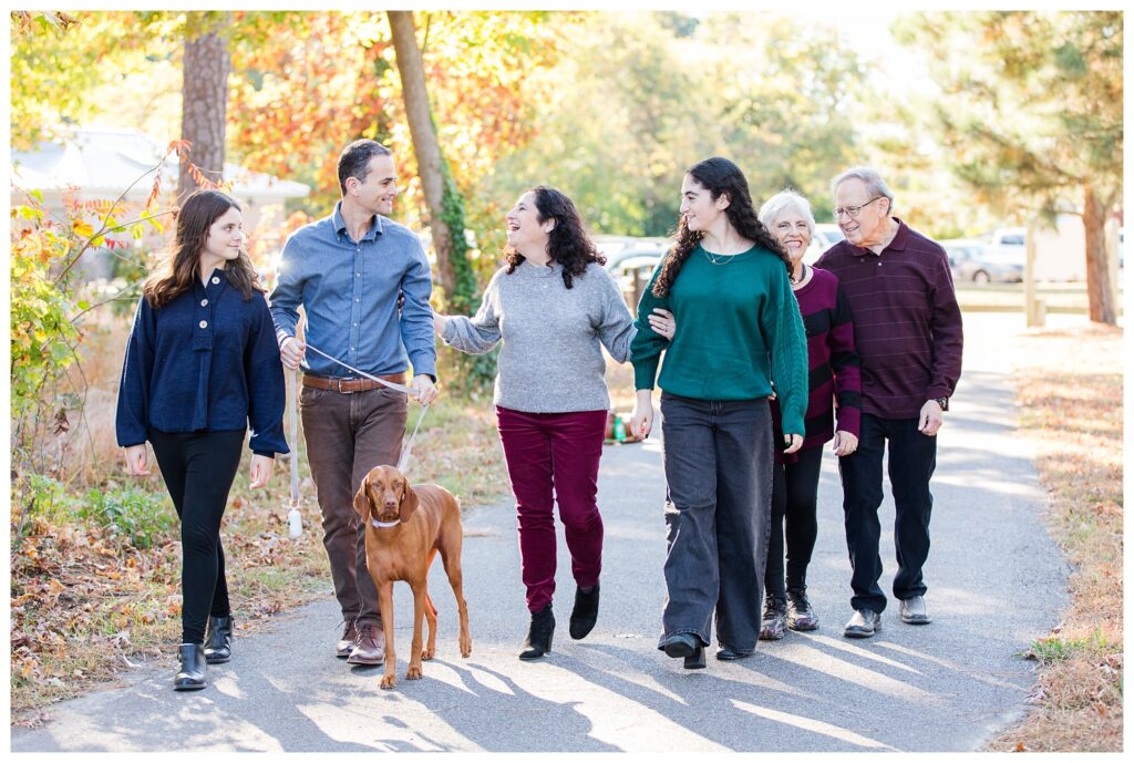 Portnoy Extended Family | Lake Smith Family Portrait session