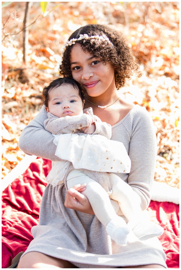 Connie, Aaron, Scarlett and little Miss Emma | First Landing Family Portrait session