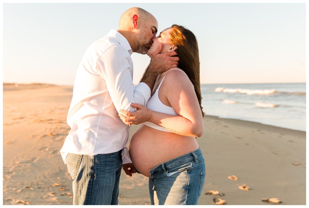 Deanna & Kevin | Virginia Beach Maternity Session